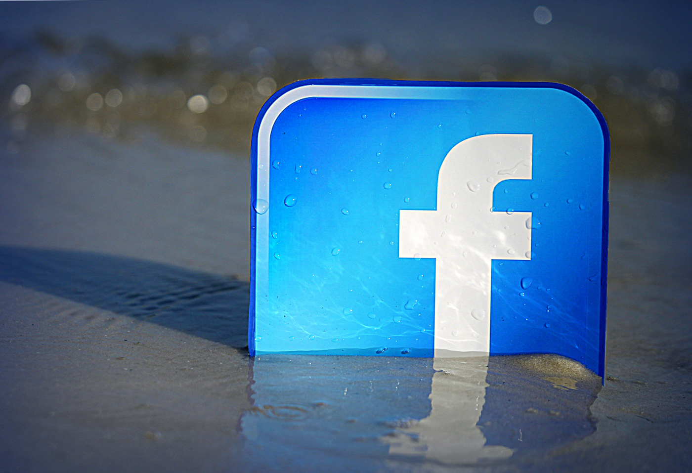 Facebook Facebook